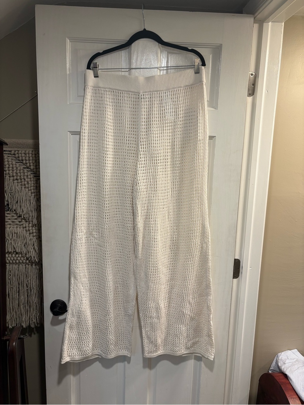 Abercrombie & Fitch Ivory Wide-Leg Knit Pants